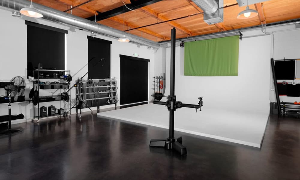 The 1,900 ft² shooting floor and cyclorama wall